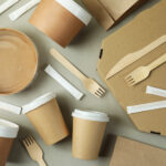 Innowacyjne opakowania jednorazowe od Cantino – przyszłość gastronomii